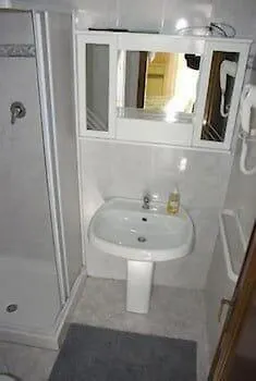 Affittacamere B&B Rifugio San Francesco Lido di Ostia