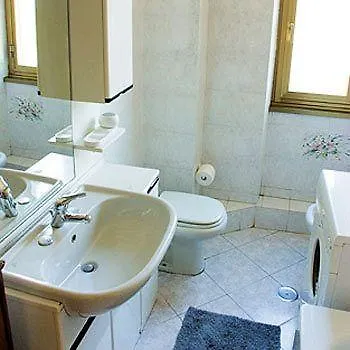 Affittacamere B&B Rifugio San Francesco Lido di Ostia